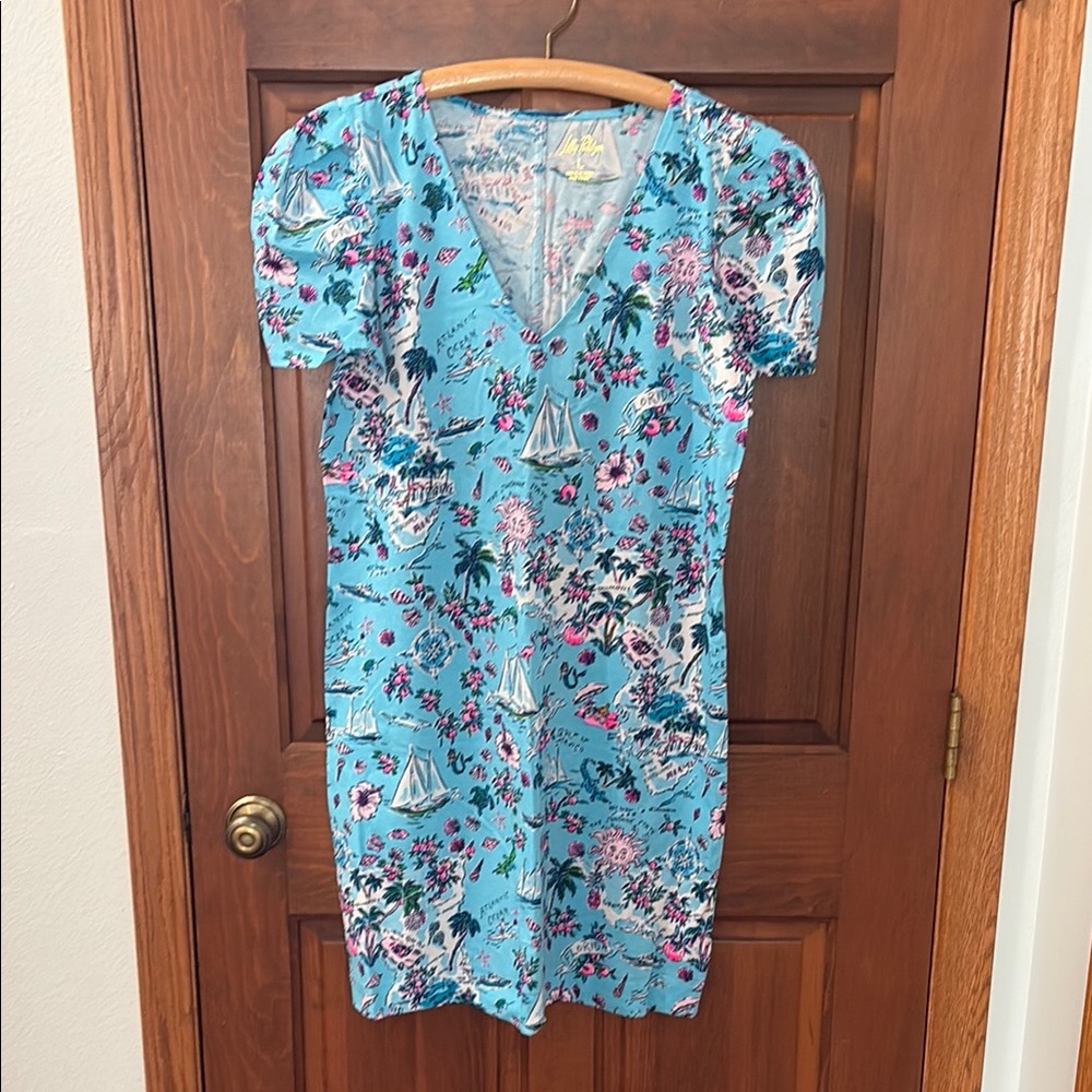 LILLY PULITZER NWOT V-neck Dress